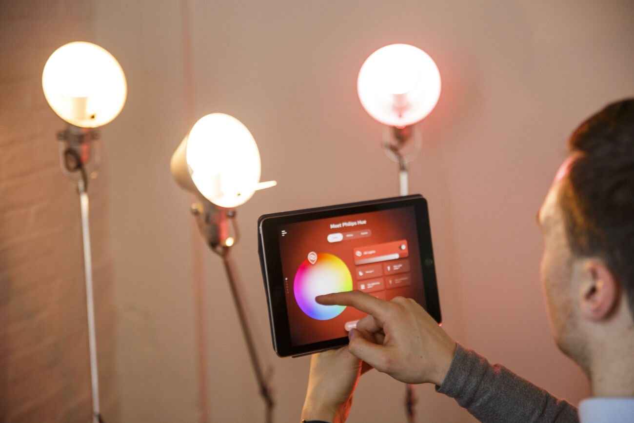 Philips Hue signify in-store lighting app